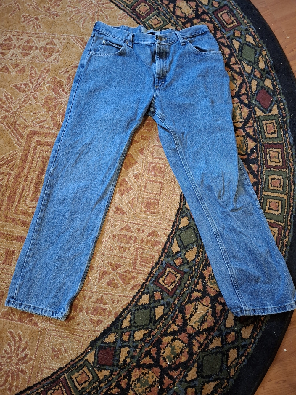 Wrangler Authentics Men’s Jeans 36x30 100% Cotton Medium Wash Denim (Jea111)